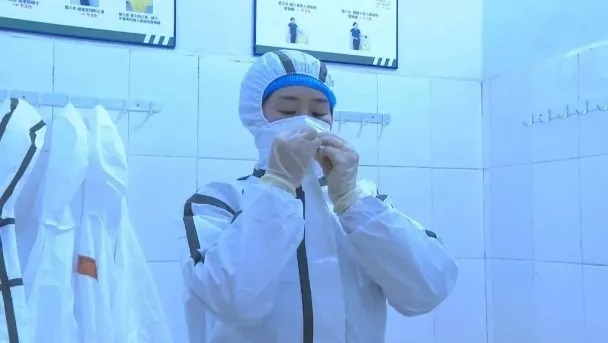 『林洪波』小家大爱|林洪波家庭:她在抗疫一线冲锋,他是坚强后盾