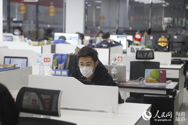「防疫」抗击疫情·海南时刻 复工首日海口写字楼如何做到生产防疫两不误