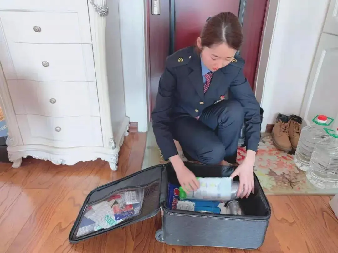 「铁路」东南西北中,青年在行动丨战“疫”中的铁路人