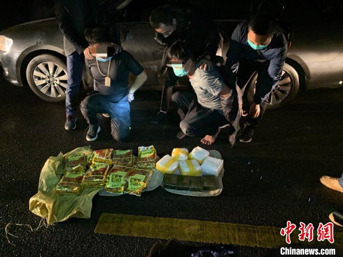 #贵阳#贵阳南明警方破获特大毒品案 缴获毒品超14公斤