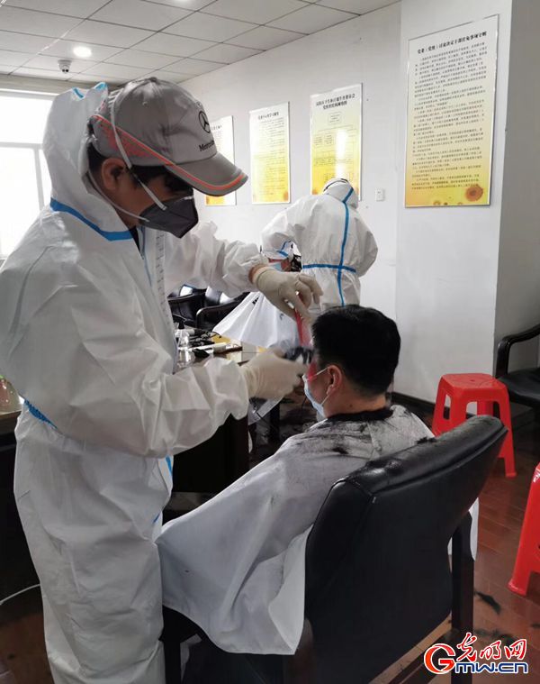 [周海文]视频丨为逆行者“逆行”——两位武汉发型师的战疫故事