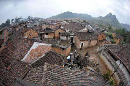 Photo&nbsp;taken&nbsp;on&nbsp;Nov.&nbsp;15,&nbsp;2009&nbsp;shows&nbsp;a&nbsp;panorama&nbsp;of&nbsp;Fuxi&nbsp;Village&nbsp;with&nbsp;lots&nbsp;of&nbsp;ancient&nbsp;architectures&nbsp;that&nbsp;date&nbsp;to&nbsp;the&nbsp;Ming&nbsp;and&nbsp;Qing&nbsp;Dynasties&nbsp;in&nbsp;Fuchuan&nbsp;Yao&nbsp;Autonomous&nbsp;County,&nbsp;southwest&nbsp;China's&nbsp;Guangxi&nbsp;Zhuang&nbsp;Autonomous&nbsp;Region.&nbsp;Fuxi&nbsp;village&nbsp;is&nbsp;one&nbsp;of&nbsp;dozens&nbsp;of&nbsp;ancient&nbsp;townships&nbsp;on&nbsp;the&nbsp;Xiaohe&nbsp;Road,&nbsp;connecting&nbsp;the&nbsp;Yangtze&nbsp;River&nbsp;in&nbsp;central&nbsp;China&nbsp;and&nbsp;Pearl&nbsp;River&nbsp;delta&nbsp;area.&nbsp;The&nbsp;ancient&nbsp;road&nbsp;which&nbsp;was&nbsp;first&nbsp;built&nbsp;in&nbsp;213&nbsp;B.C.&nbsp;facilitated&nbsp;population&nbsp;migration&nbsp;from&nbsp;central&nbsp;China&nbsp;to&nbsp;south&nbsp;China&nbsp;and&nbsp;helped&nbsp;the&nbsp;forming&nbsp;of&nbsp;Cantonese&nbsp;sub-culture.&nbsp;(Xinhua/Zhou&nbsp;Hua)
