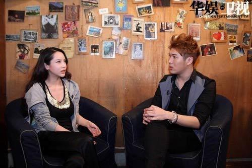 林峰<em>艳照门</em><em>女主角潘霜霜</em>接受专访 再爆猛料-