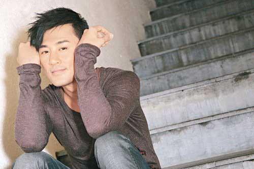 林峰爱得太深最痛一次 剖白坦言再闯情关会小