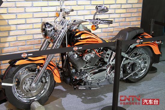 哈雷戴维森第四代传人现身2012年北京国际车