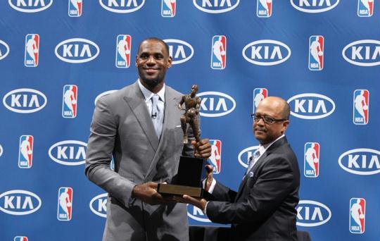 NBA官方宣布詹姆斯当选MVP 皇帝成热火队史