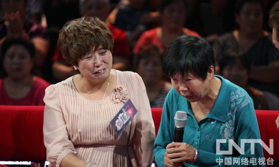 残疾女孩陈霞感恩父母献歌“天之大”