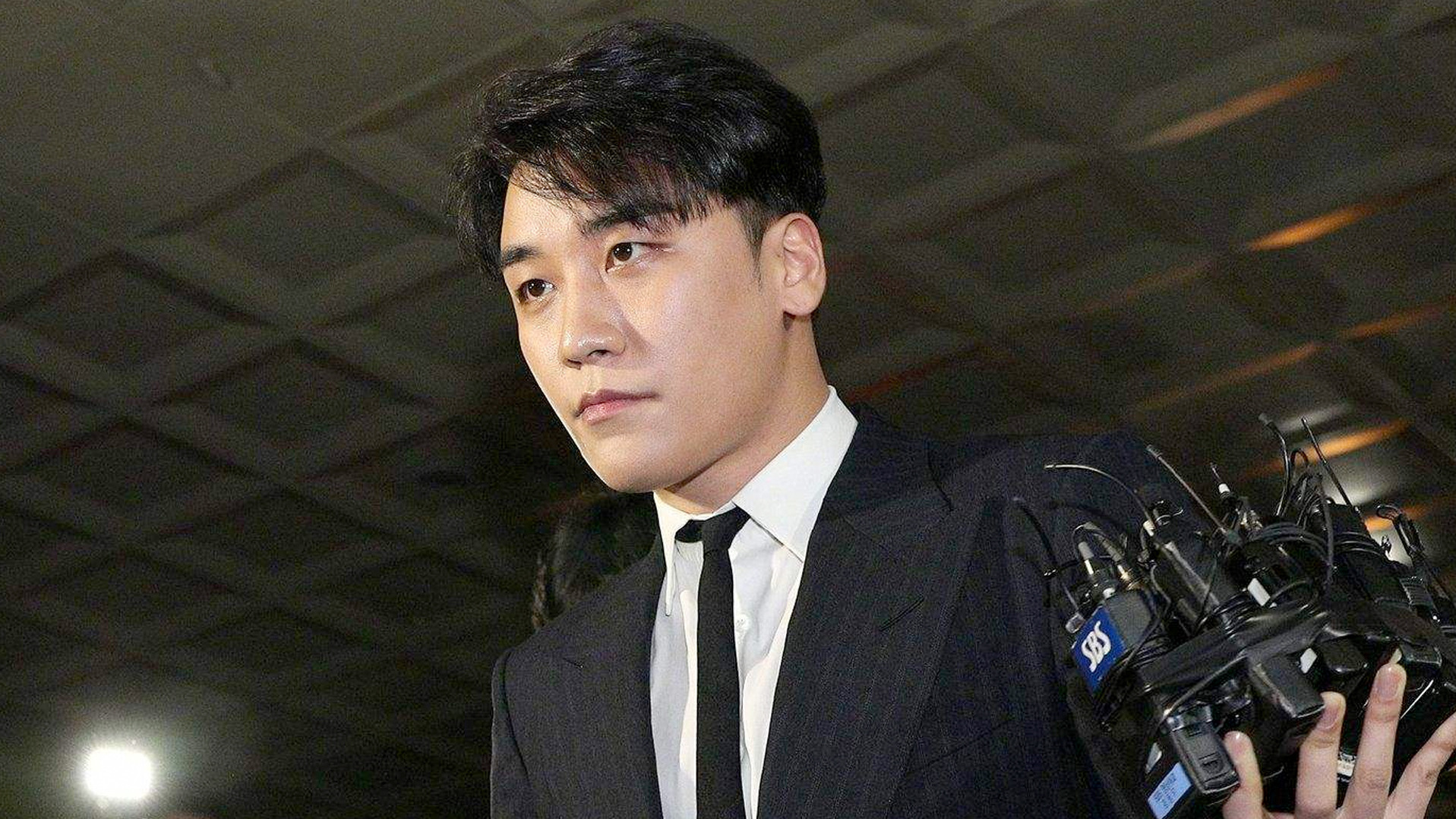 160秒回顾：韩国娱乐圈“胜利事件”始末