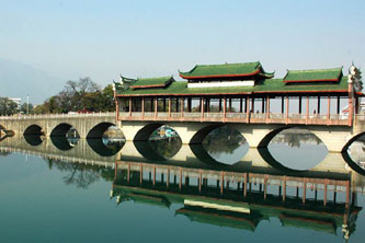 <a></a>Happy Chinese S2 Tourist Chinese Fuchuan Series