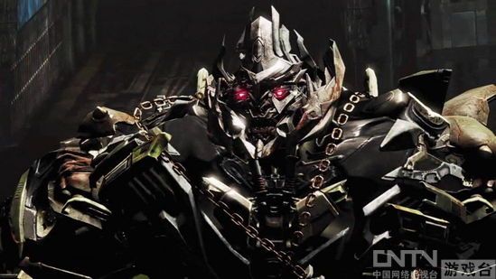 《变形金刚3:月黑之时(Transformers:Dark Of The Moon)》是High Moon Studios开发的《变形金刚》系列第三部作品(以下简称《变形金刚3》)。日前,Activision公布了游戏的最新截图,展示了Laserbeak(激光鸟)、Soundwave(声波)和Warpath(战戟)的造型,并预计将于6月14日登陆PC/Xbox360/PS3等平台。