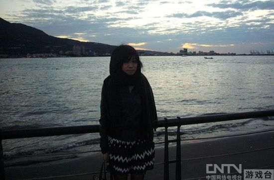 台湾美女神族Luway:女孩子玩游戏不输男人_电