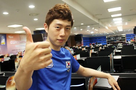 人族皇帝BoxeR功成身退:重返SKT任教练