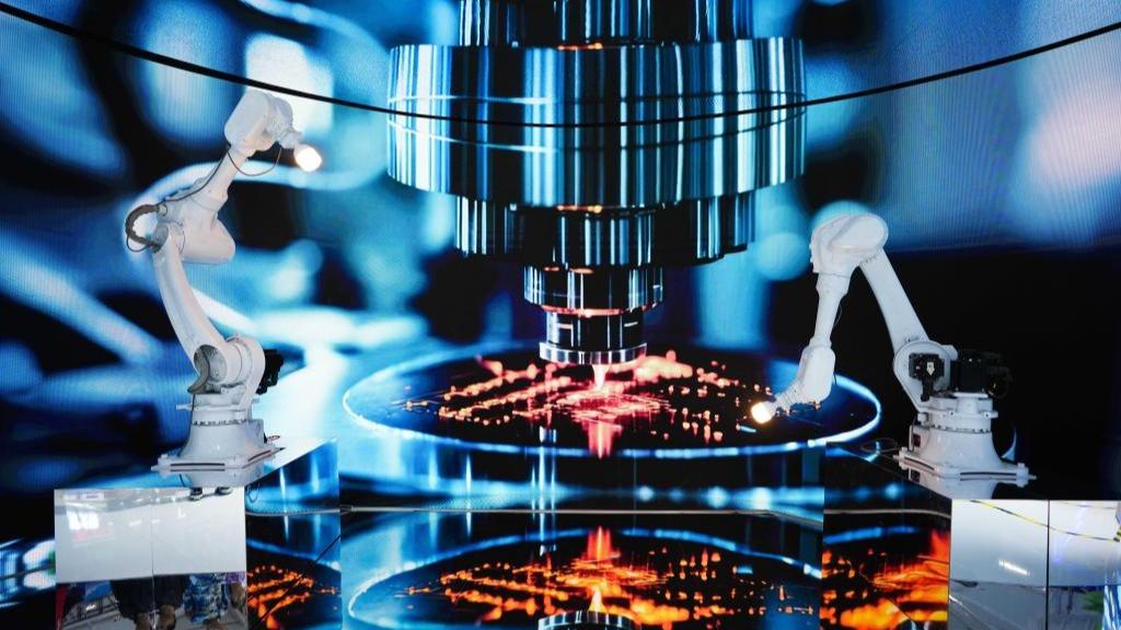 High-tech exhibits displayed at 9th China-South Asia Expo in Kunming