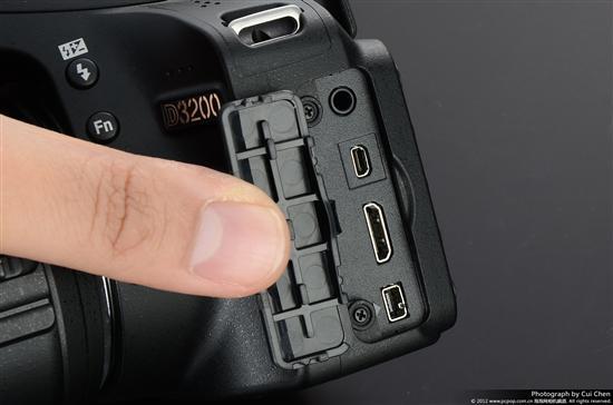 入门单反像素之王 尼康D3200开箱图赏_IT台