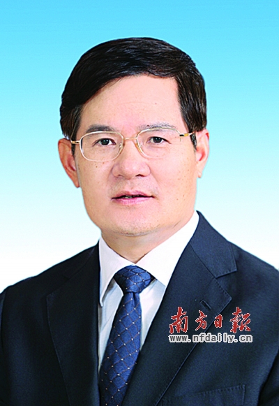 徐少华简历