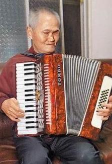 收入证明_过气的歌手 收入