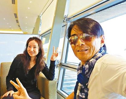 曝前香港小虎队成员男小三上位 搭亿万富婆