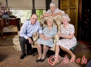 默多克离婚原因揭秘：邓文迪与婆婆关系不和(图)