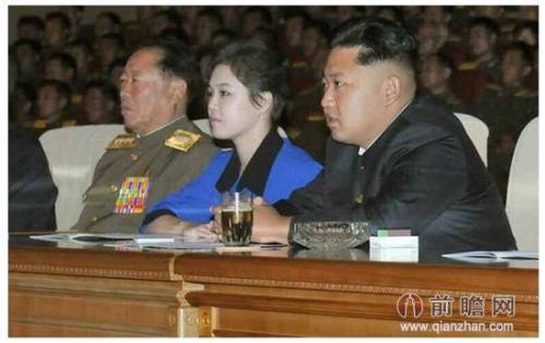 李雪主新<em>发型</em>简洁可爱 疑为满足<em>金正恩</em>喜好(图