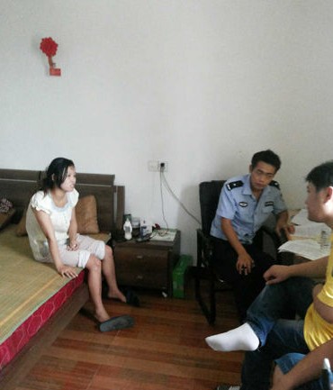 江西南昌两<em>女童</em>爬进洗衣机<em>被绞死</em> 网友质疑 警
