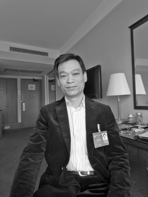 全国政协委员:监督是公务员工资回归正常的关