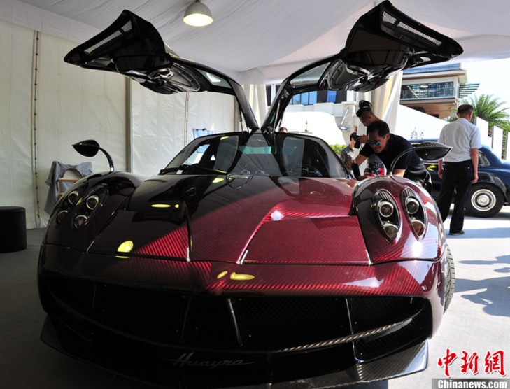 三亚 海天盛筵 蓄势待发 游艇豪车云集(组图)_粤