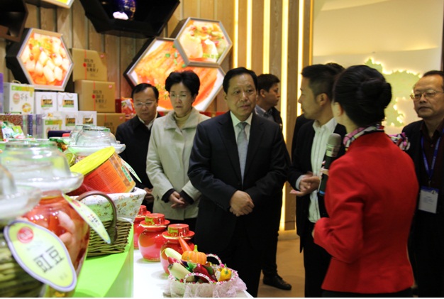 第六届中国泡菜展销会在眉山隆重开幕