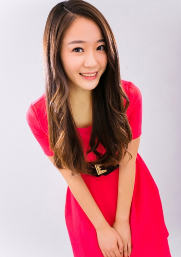 《暖春》小花齐如意进军歌坛 为电影演唱主题