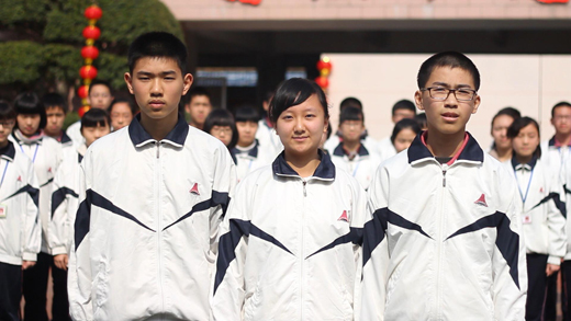 2015中国谜语大会参赛队选手风采:汕头龙湖实验中学