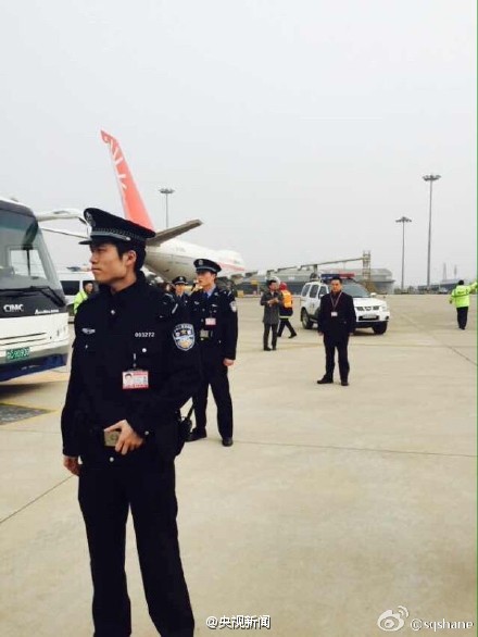 北京飞香港航班备降武汉 警方称爆炸物威胁系