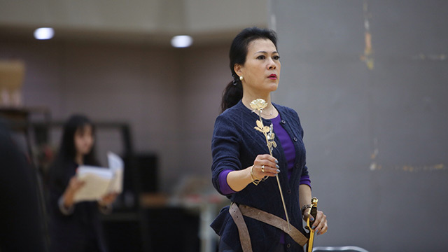 跟着玫瑰走--《玫瑰<em>骑士</em>》人物趣解_综艺_央