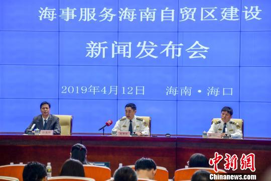 海南对境外游艇开展临时开放水域审批
