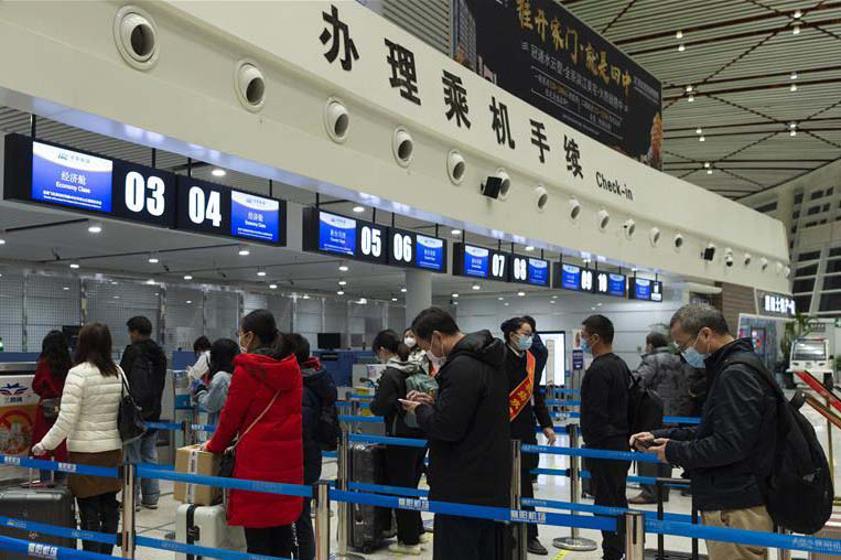 『8点见』【8点见】处罚来了！辱骂防疫人员的外籍男子被限期离境