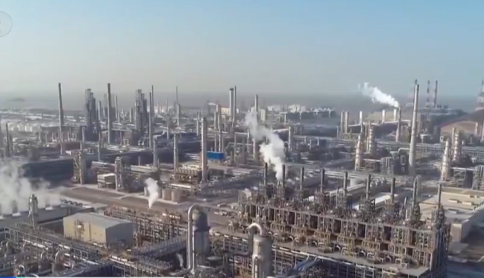 「自贸区」浙江自贸区适度开展成品油出口业务 一季度进出口比去年同期增长1.6倍