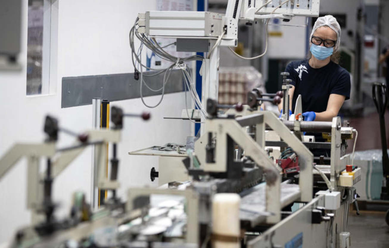 意大利■意大利国家统计局：一季度国内生产总值同比下降4.8% 创近25年最大降幅