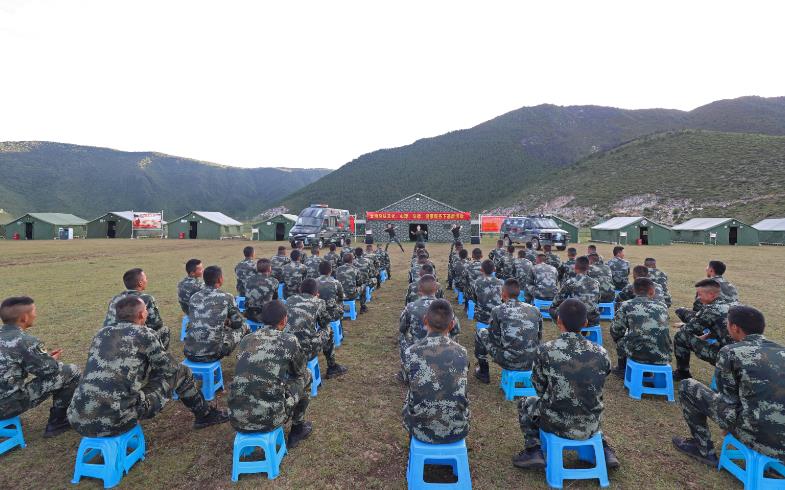 千里|千里放歌上高原 欢歌笑语送温暖