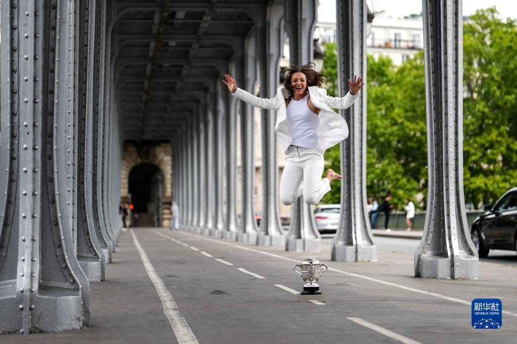 新华社体育部评出2022年国际十佳运动员 图8