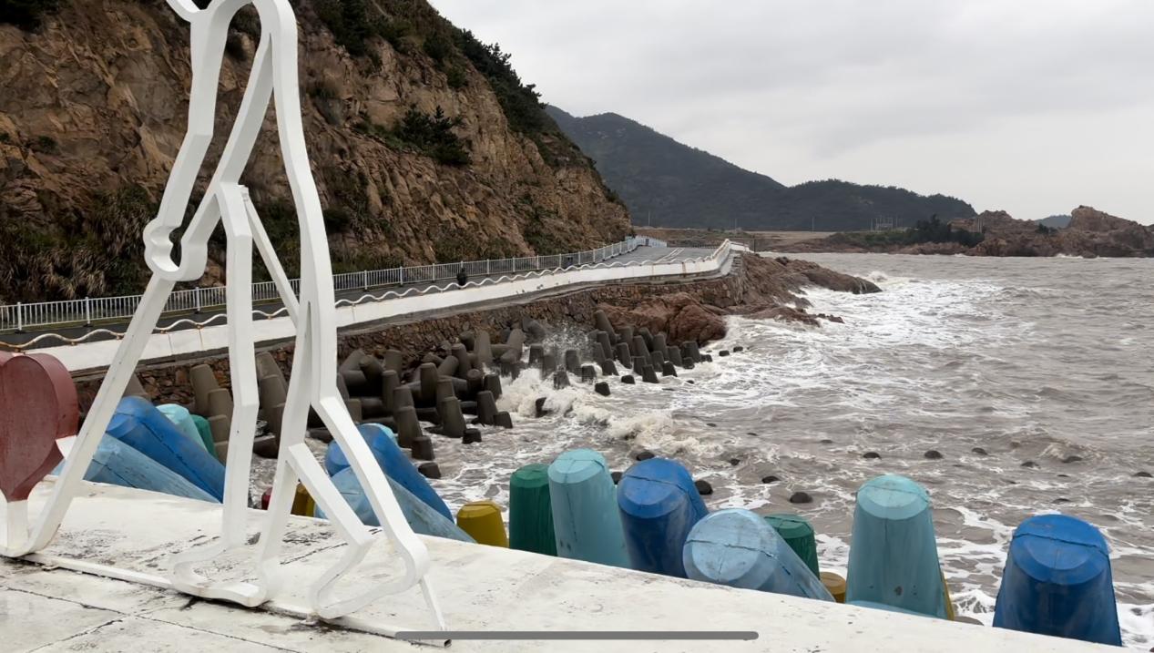 12月16日,浙江温州洞头区沙角村“中屿等到你”景区。