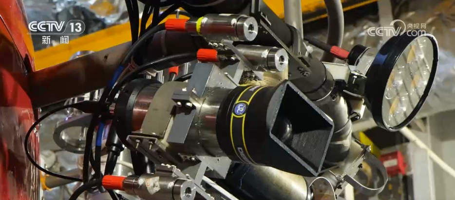 九游手机娱乐：挺进万米深渊 用“大国重器”解锁中国深度(图4)