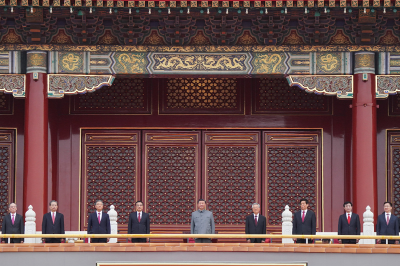 7月1日，慶祝中國共產(chǎn)黨成立100周年大會(huì)在北京天安門廣場隆重舉行。習(xí)近平、李克強(qiáng)、栗戰(zhàn)書、汪洋、王滬寧、趙樂際、韓正、王岐山、胡錦濤等出席大會(huì)。新華社記者 殷博古 攝