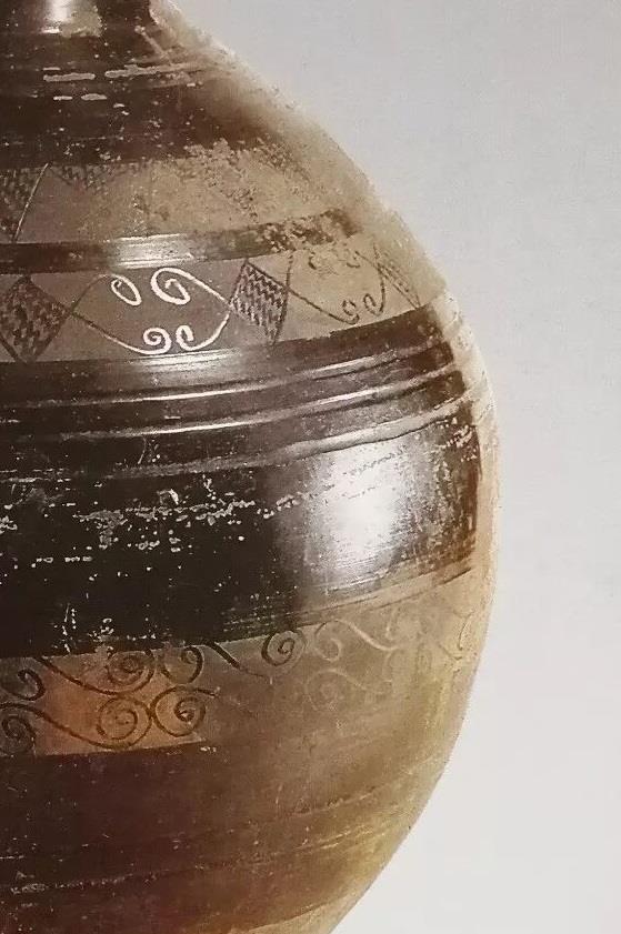 战国 磨光压划纹黑陶圆壶 河北博物院展出 河北省文物考古研究院藏