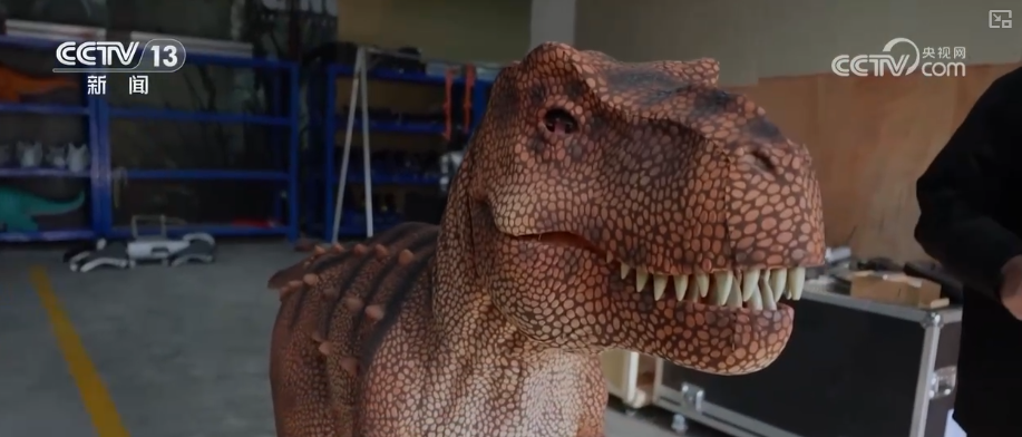 “新年兽”变身文旅市场“流量主角”“智能制造”为年味儿增添科技奇幻色彩(图10)