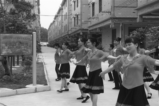 兴宁区三塘镇清洁乡村工作亮点纷呈