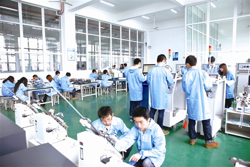 创机制 抓内涵 促合作 强服务