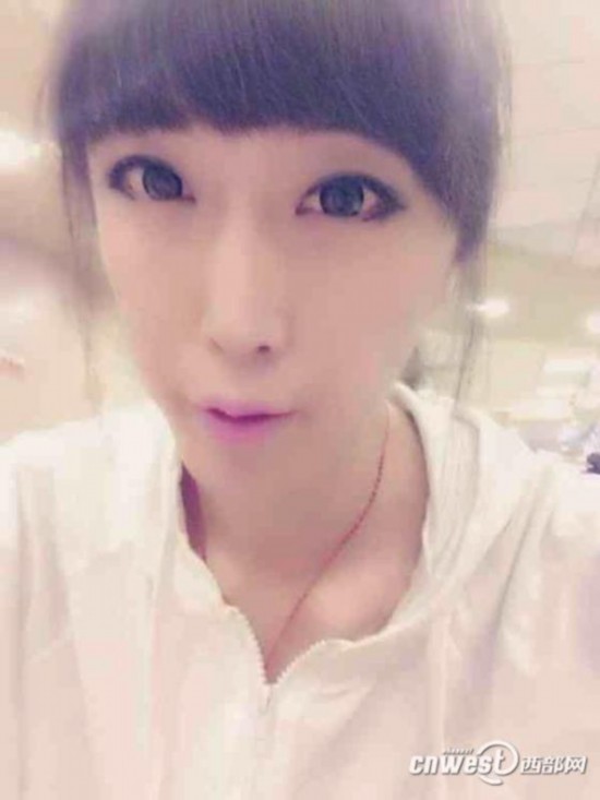 西安男大学生爱<em>男扮女妆</em> 美艳迷倒众宅男_党建