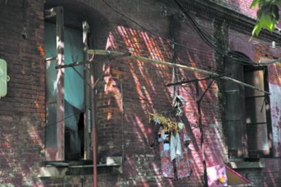 《繁花》作者金宇澄眼中的弄堂