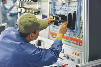 越来越吃香的金蓝领