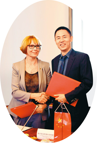 罗峰:冰山下的80%让我 热血沸腾 (IT领秀)