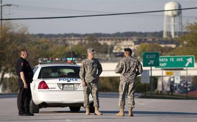 11&nbsp;morts&nbsp;dans&nbsp;une&nbsp;fusillade&nbsp;sur&nbsp;une&nbsp;base&nbsp;américaine
