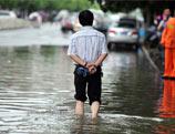Le sud de la Chine toujours sous les pluies torrentielles